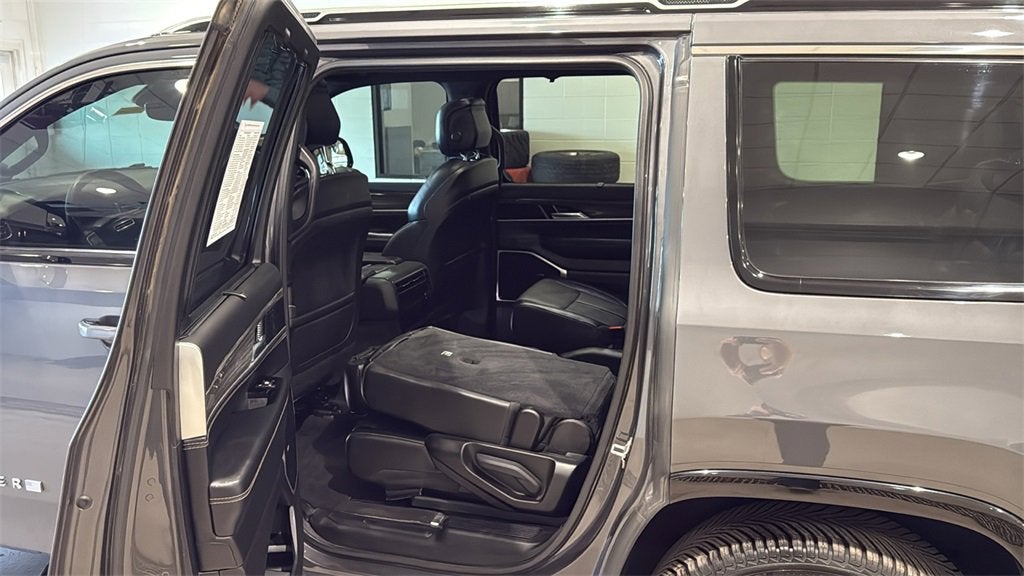 2022 Jeep Wagoneer Series III