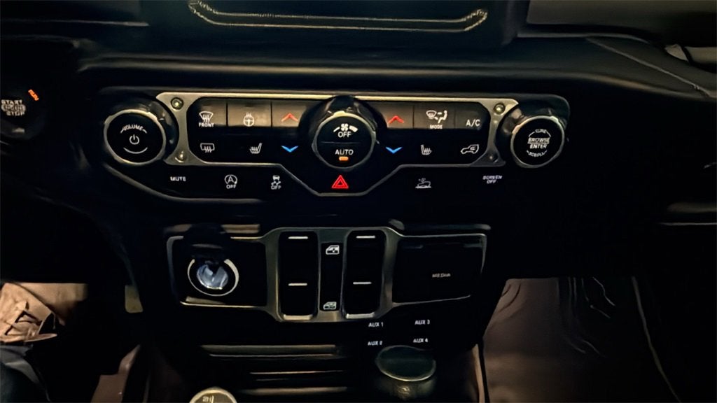 2021 Jeep Gladiator Willys