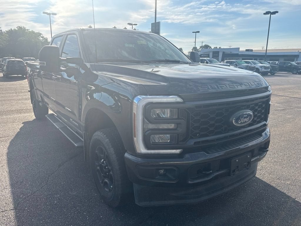 2024 Ford Super Duty F-350 SRW XL