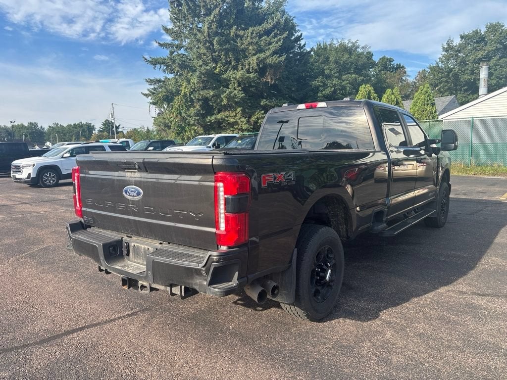 2024 Ford Super Duty F-350 SRW XL