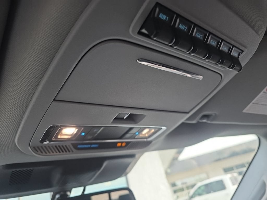 2023 Ford Super Duty F-350 SRW XL