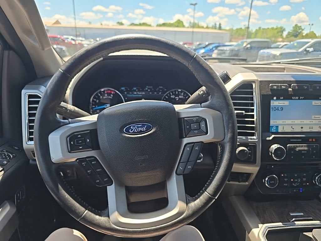 2017 Ford Super Duty F-350 SRW Platinum