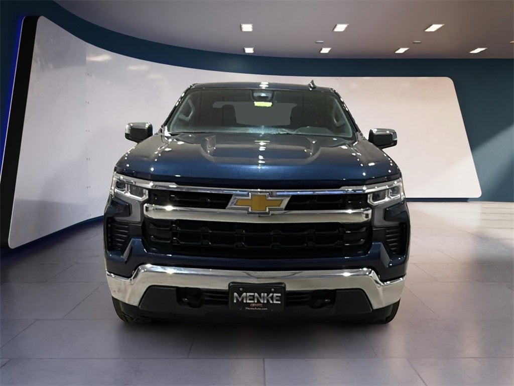 2022 Chevrolet Silverado 1500 LT (2FL)