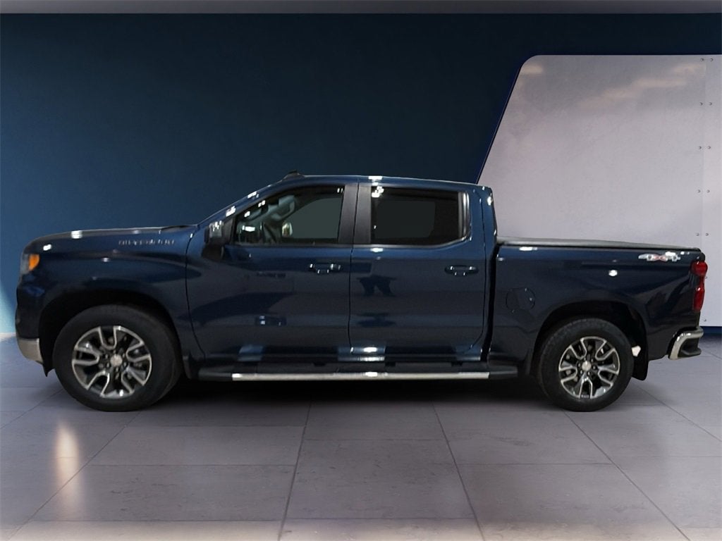 2022 Chevrolet Silverado 1500 LT (2FL)