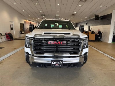 2026 GMC Sierra 3500 HD Chassis Cab Pro