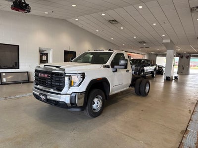 2026 GMC Sierra 3500 HD Chassis Cab Pro