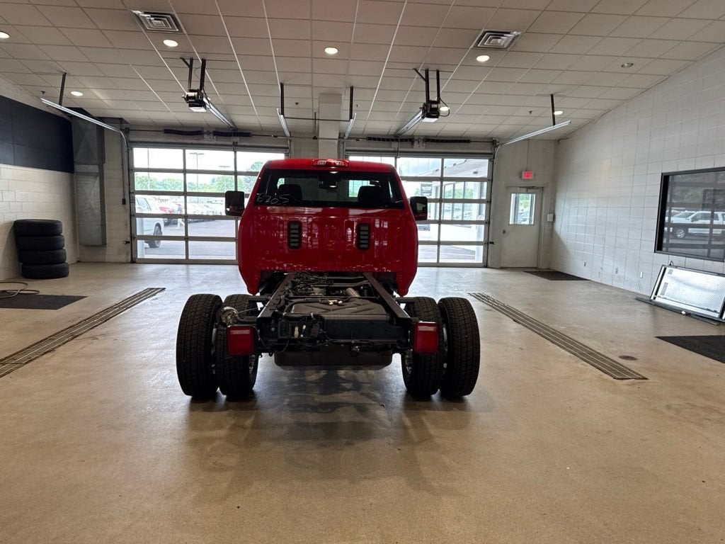 2026 GMC Sierra 3500 HD Chassis Cab Pro