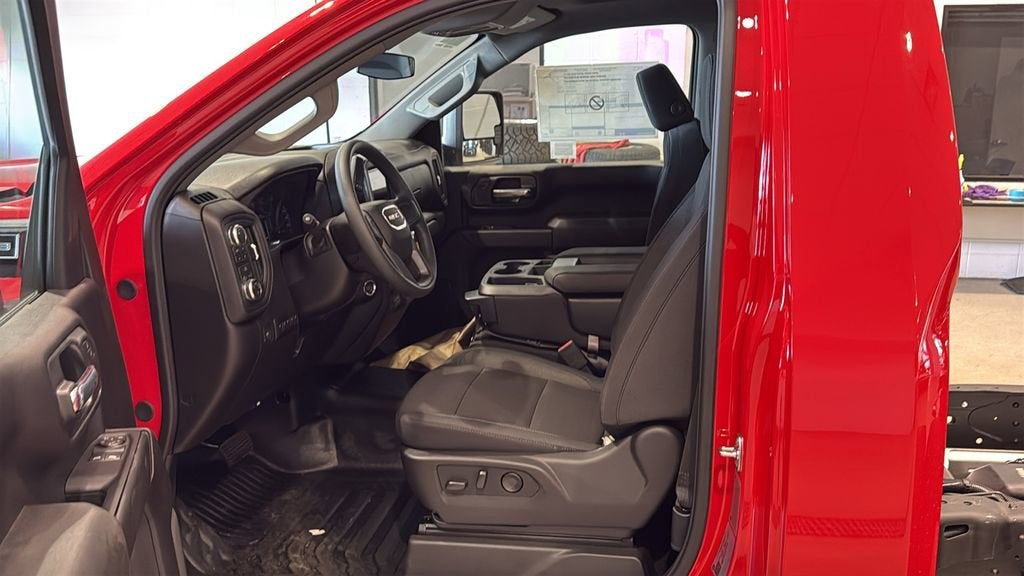 2026 GMC Sierra 3500 HD Chassis Cab Pro