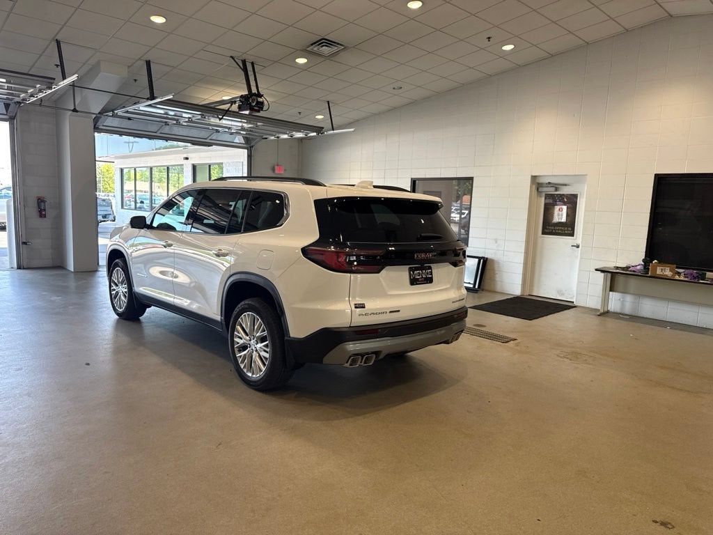 2027 GMC Acadia Elevation