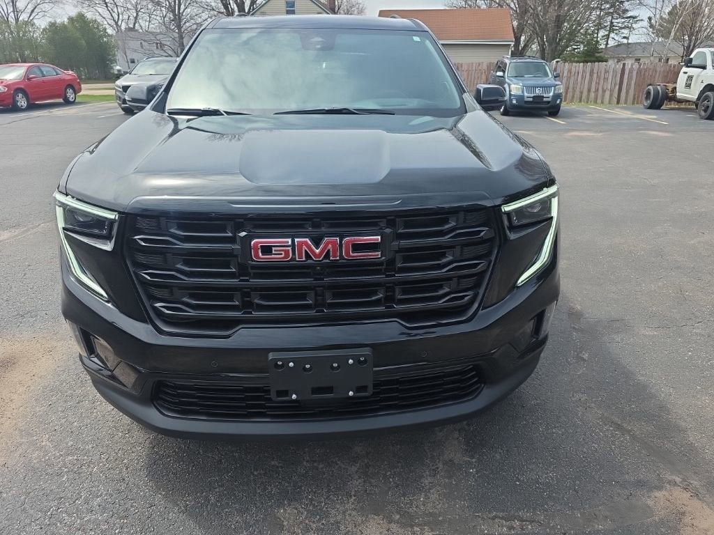 2024 GMC Acadia Elevation