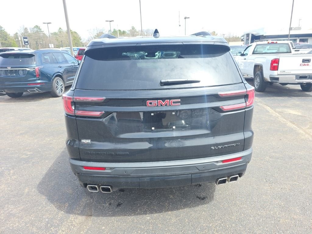 2024 GMC Acadia Elevation