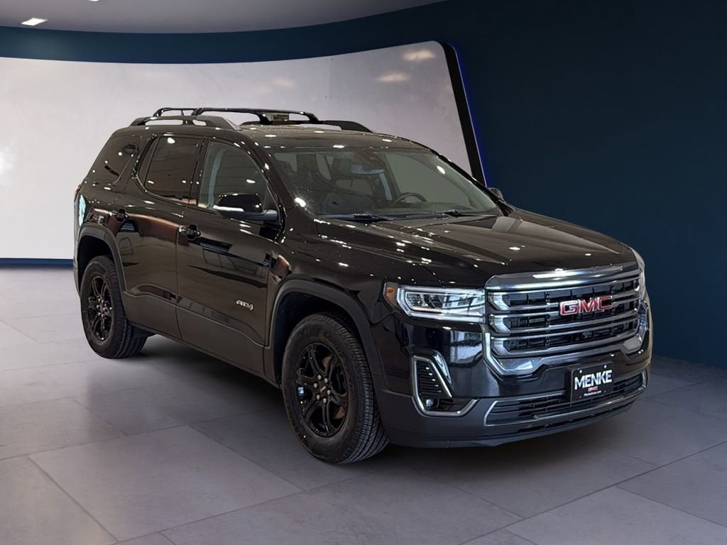 2023 GMC Acadia AT4