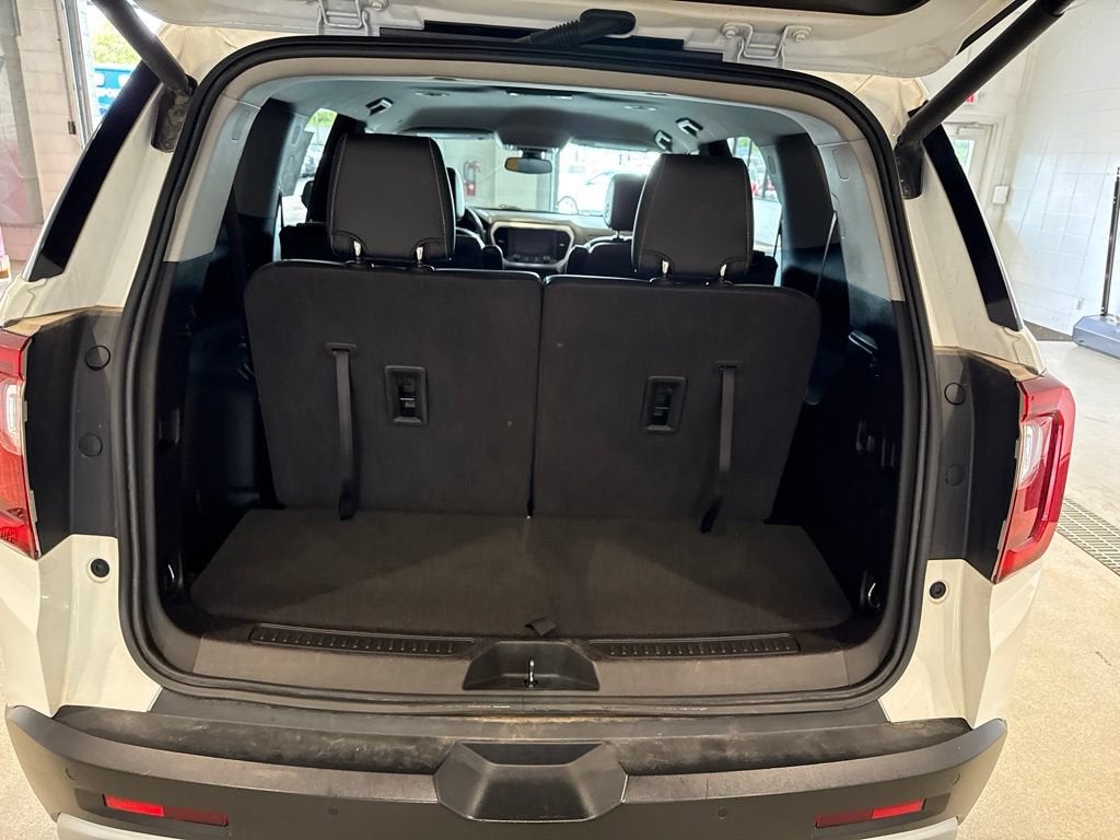 2021 GMC Acadia SLT