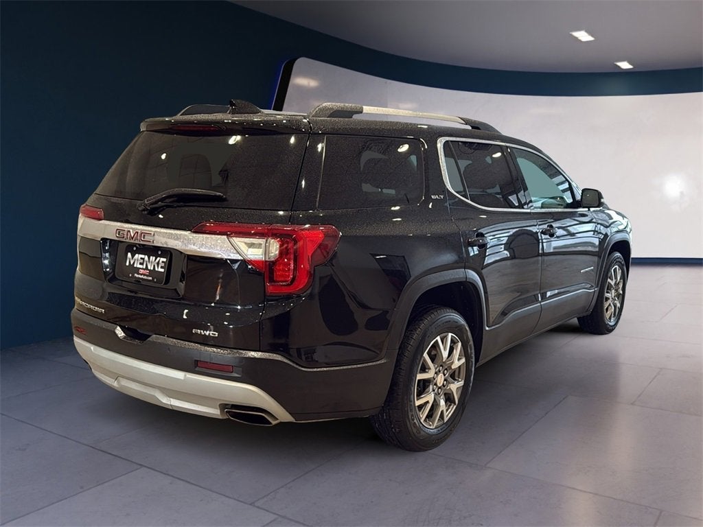2021 GMC Acadia SLT