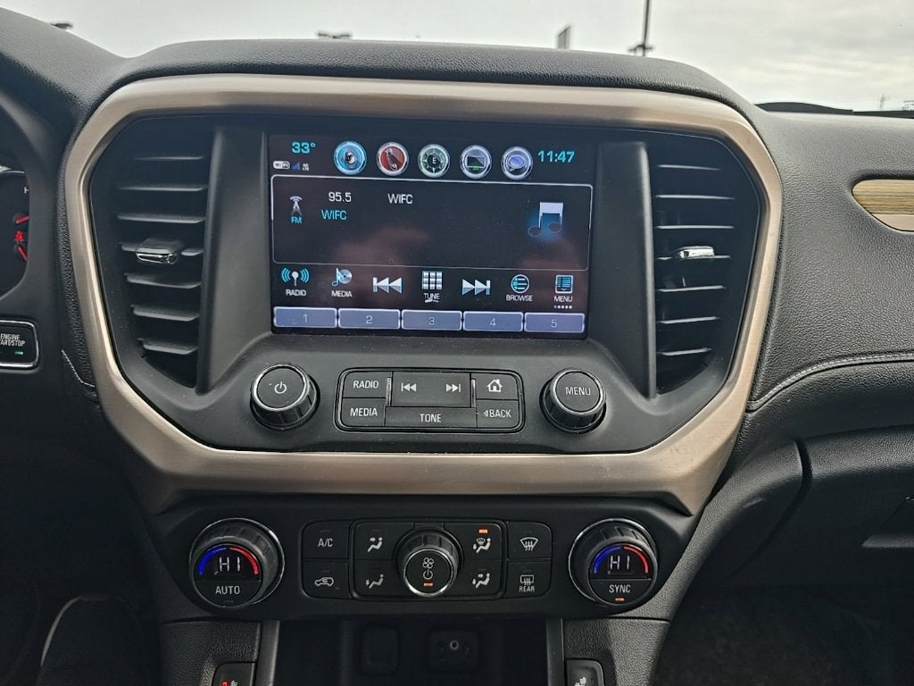 2019 GMC Acadia Denali