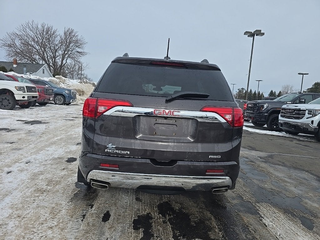 2019 GMC Acadia Denali