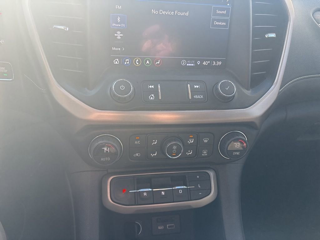 2023 GMC Acadia Denali