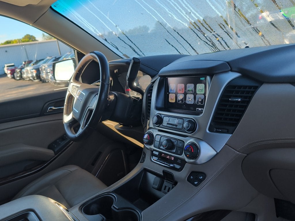 2017 GMC Yukon SLT