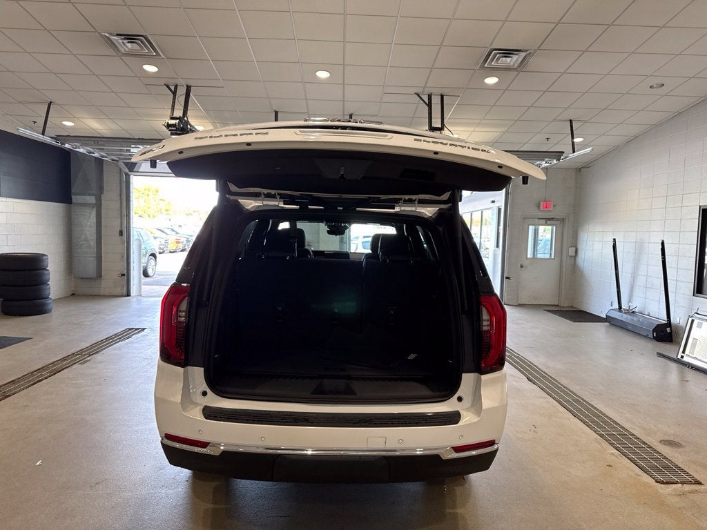 2027 GMC Yukon Elevation