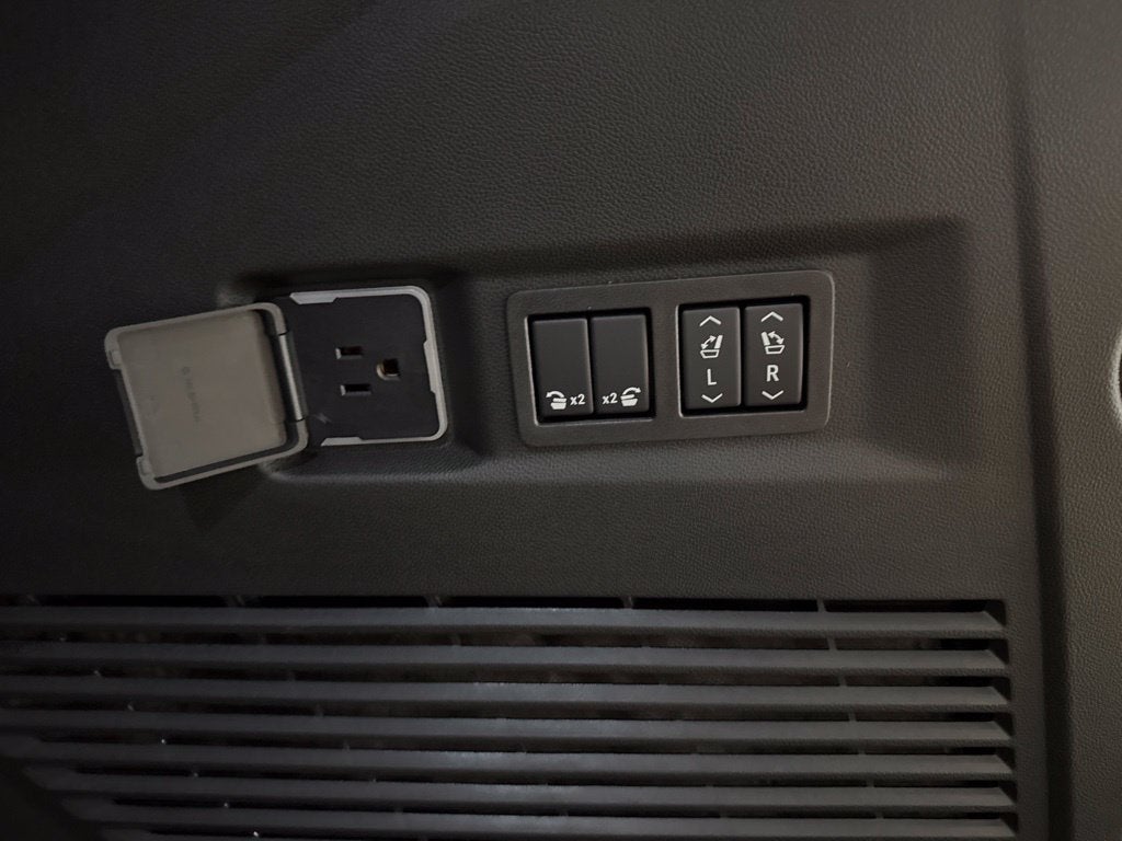 2027 GMC Yukon Elevation
