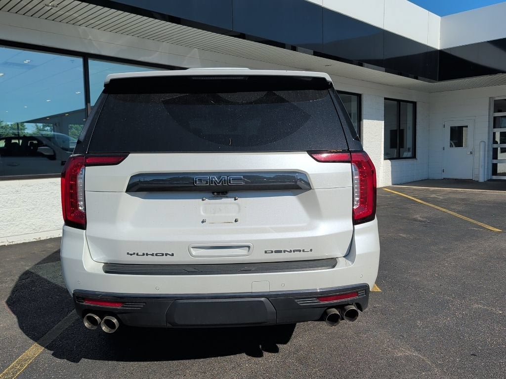 2023 GMC Yukon Denali Ultimate