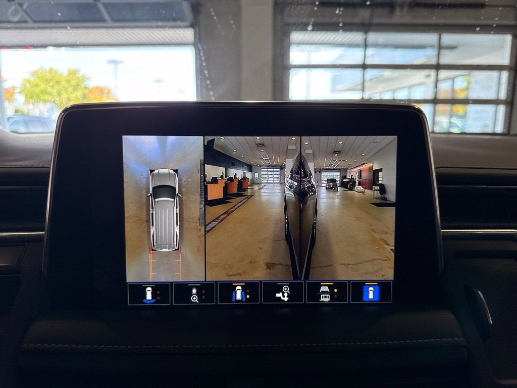 2023 GMC Yukon XL SLT
