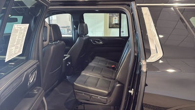 2022 GMC Yukon XL SLT