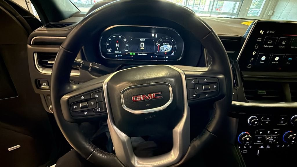 2022 GMC Yukon XL SLT