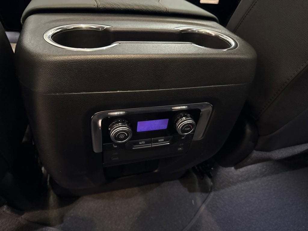 2026 GMC Yukon XL AT4 - Photo 22