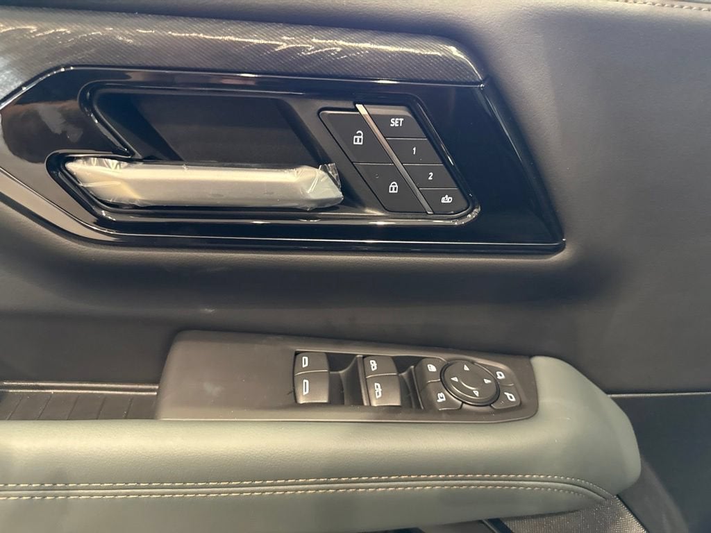 2026 GMC Yukon XL AT4 - Photo 24