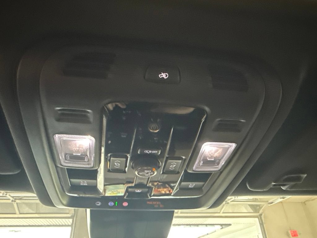 2026 GMC Yukon XL AT4 - Photo 36