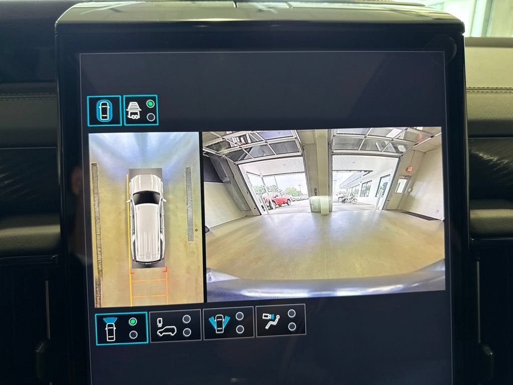 2026 GMC Yukon XL AT4 - Photo 38