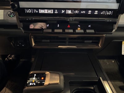 2025 GMC HUMMER EV SUV 3X