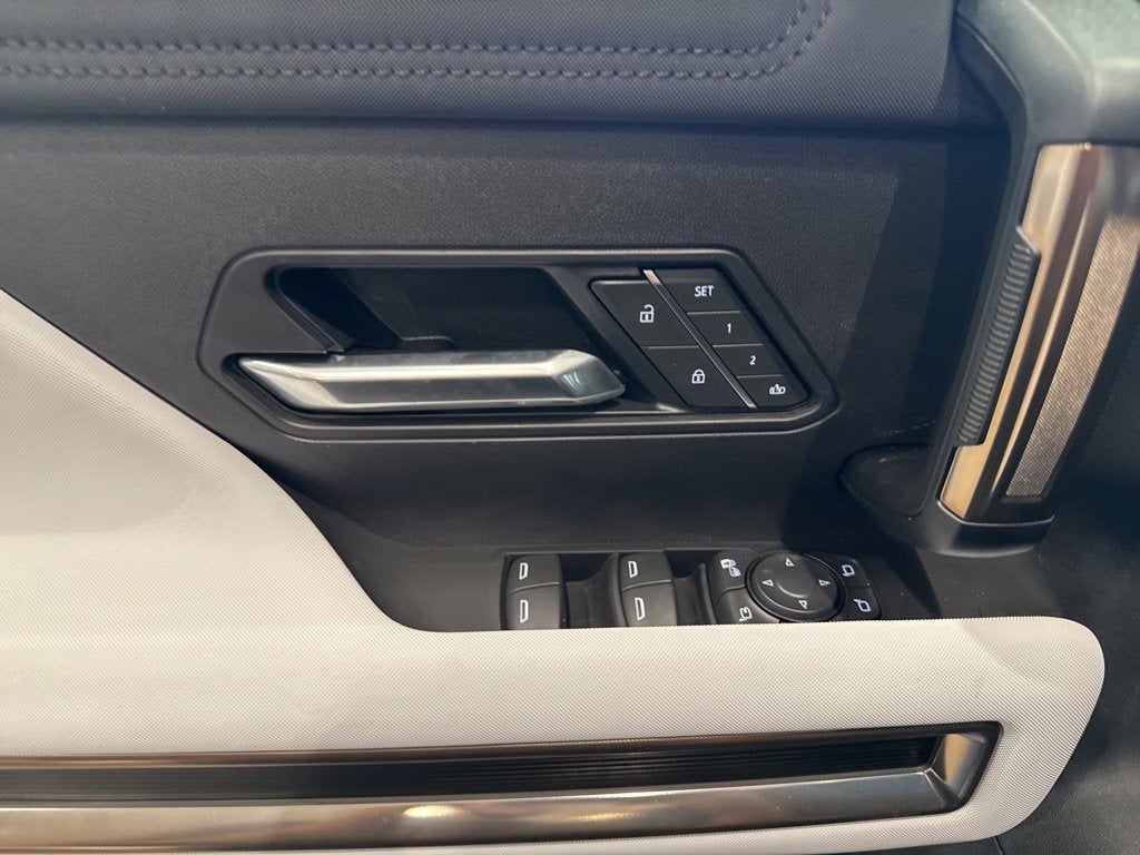 2025 GMC HUMMER EV SUV 3X