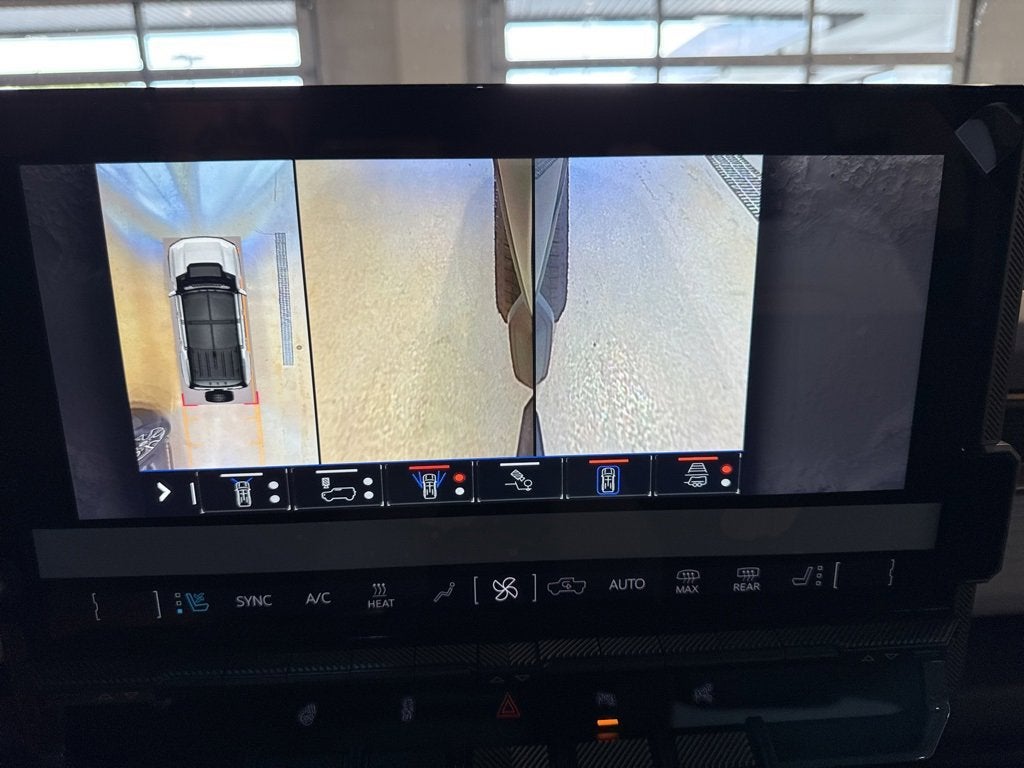 2025 GMC HUMMER EV SUV 3X