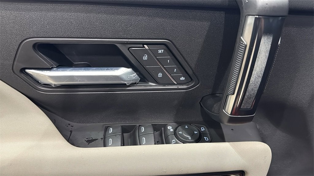 2026 GMC HUMMER EV SUV 2X