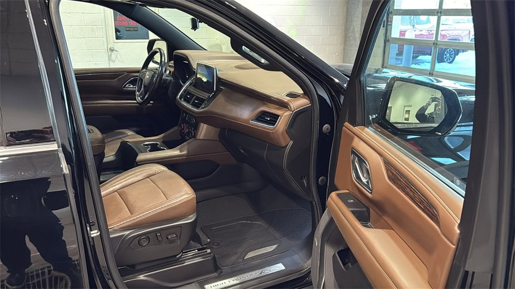 2022 Chevrolet Suburban High Country