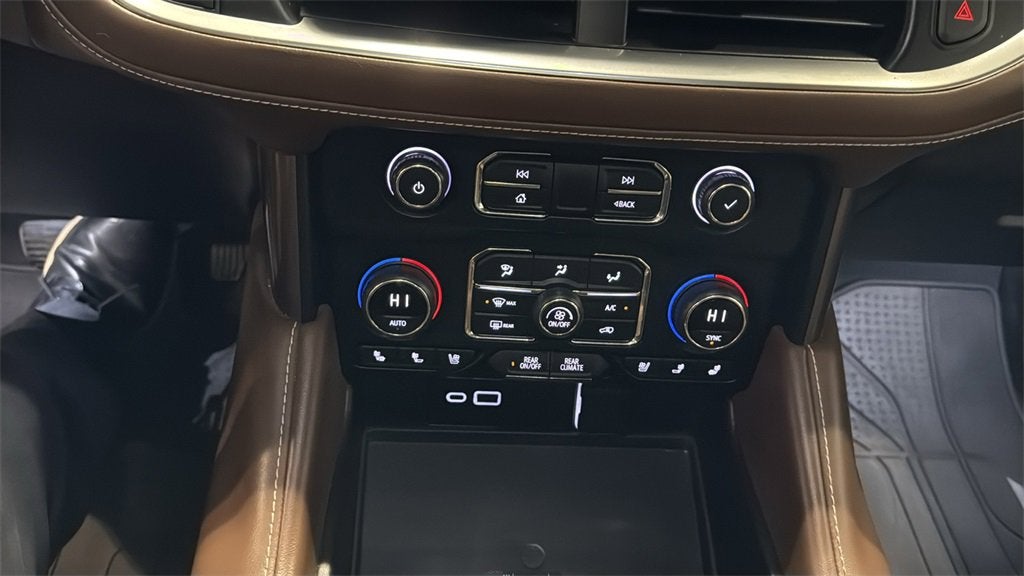 2022 Chevrolet Suburban High Country