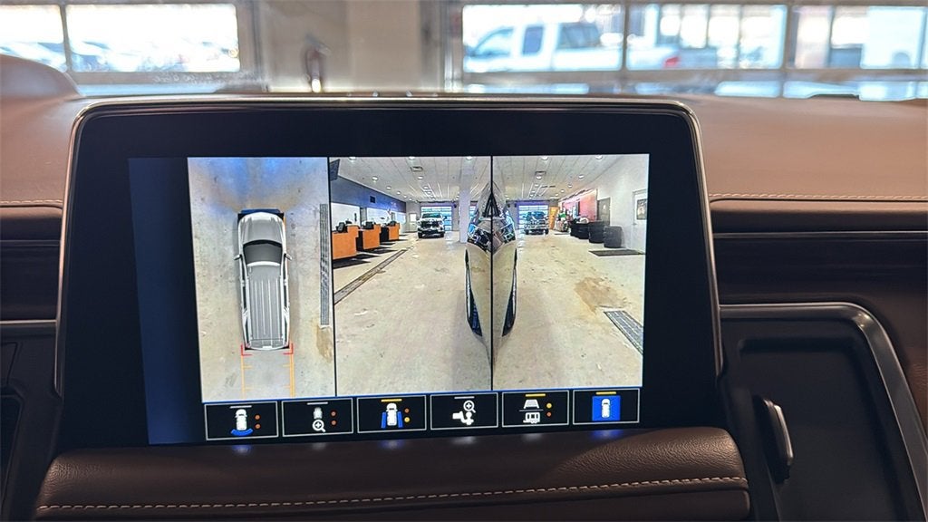 2022 Chevrolet Suburban High Country