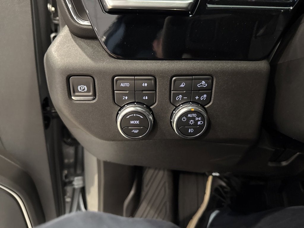 2025 GMC Sierra 2500 HD SLT