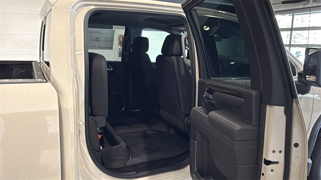 2026 GMC Sierra 3500 HD SLE