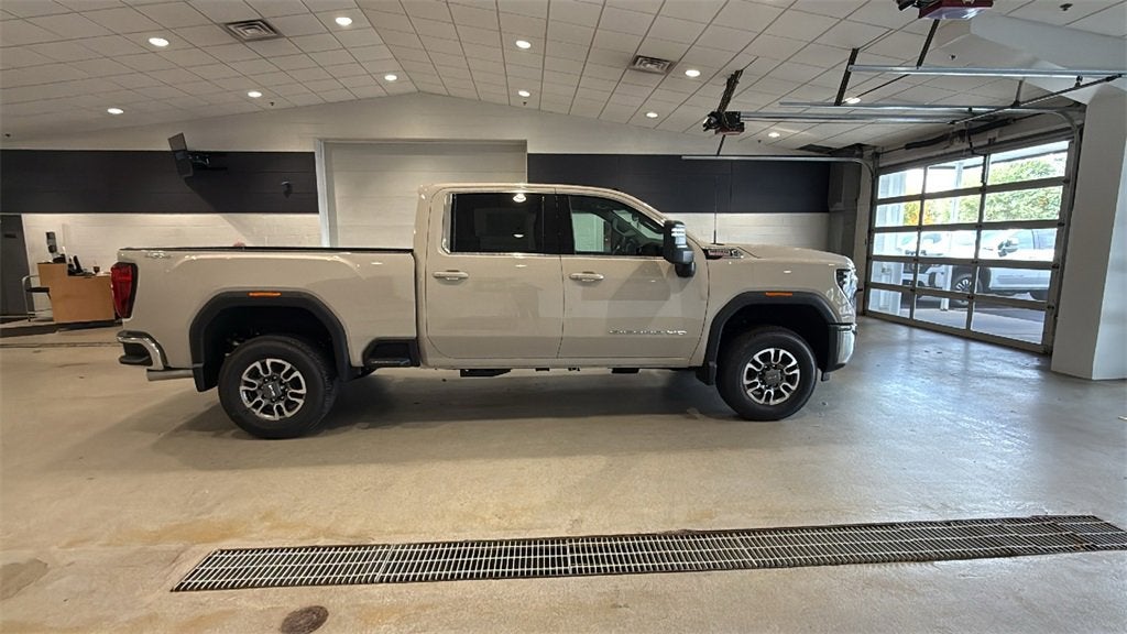 2026 GMC Sierra 3500 HD SLE