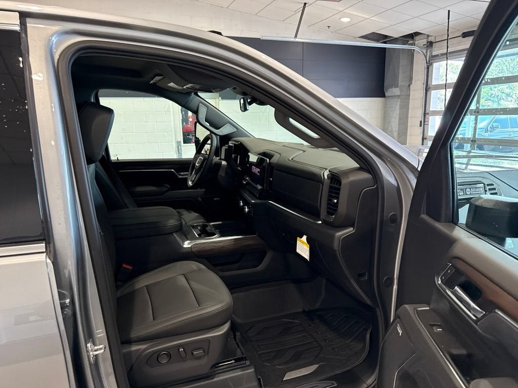 2026 GMC Sierra 3500 HD SLT