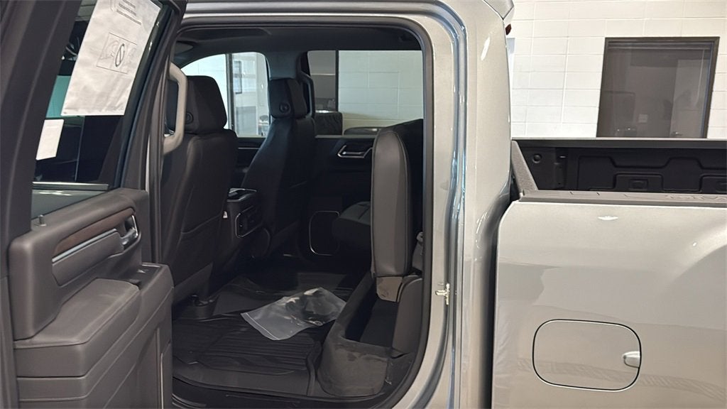 2026 GMC Sierra 3500 HD SLT