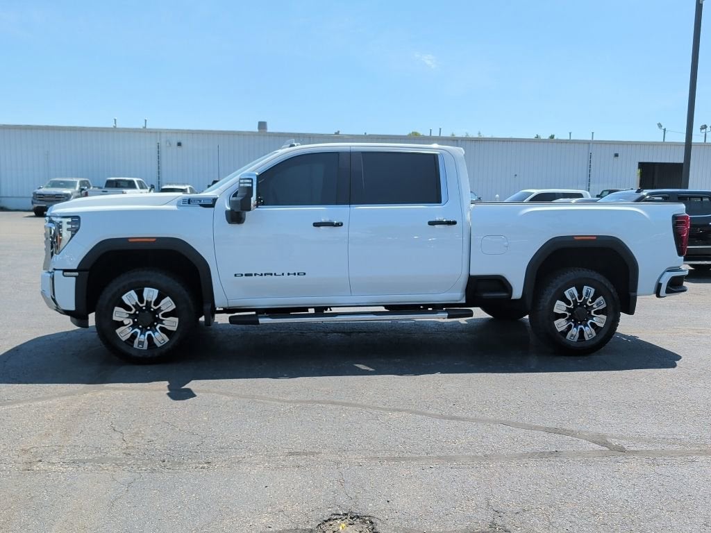 2025 GMC Sierra 4WD Crew Cab Standard Box Denali's photo