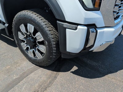 2025 GMC Sierra 3500 HD Denali