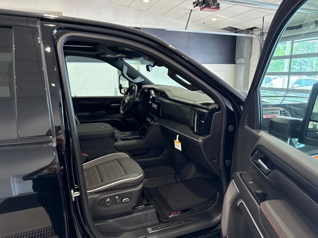 2026 GMC Sierra 2500HD AT4X - Photo 12