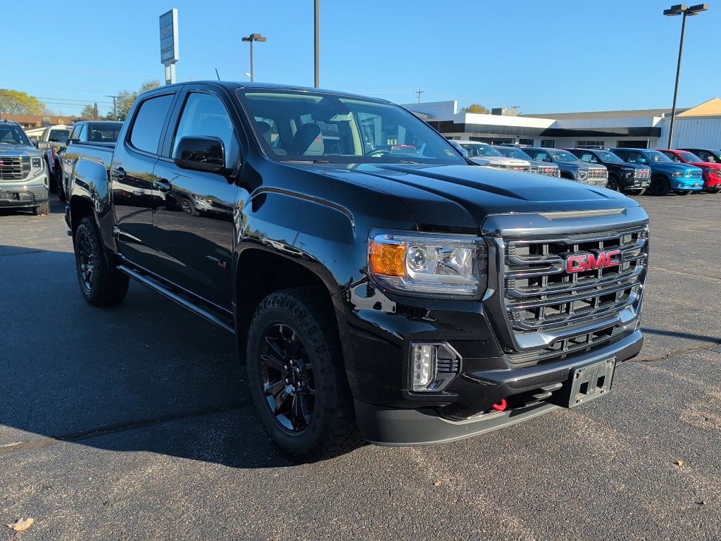 2022 GMC Canyon 4WD AT4 w/Leather