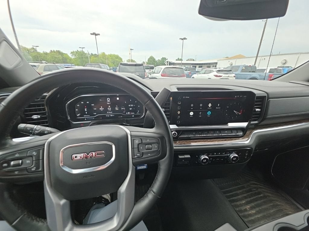 2023 GMC Sierra 1500 SLE