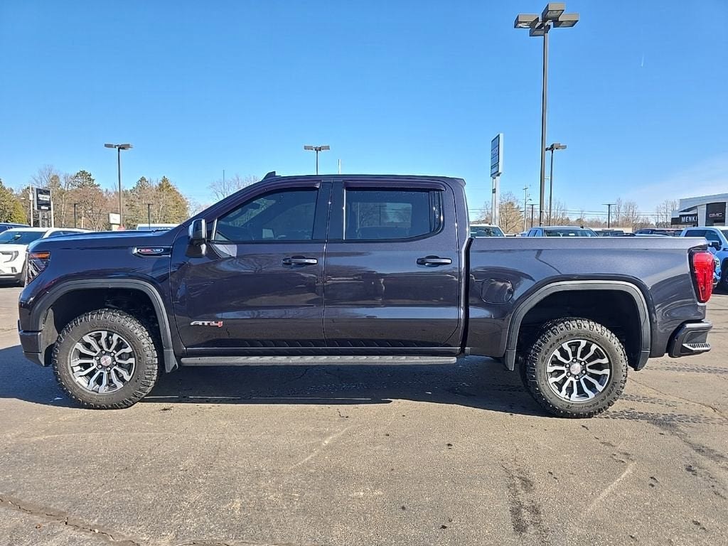 2022 GMC Sierra 1500 AT4